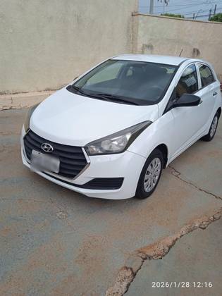 HYUNDAI HB20 1.0 COMFORT PLUS 12V FLEX 4P MANUAL